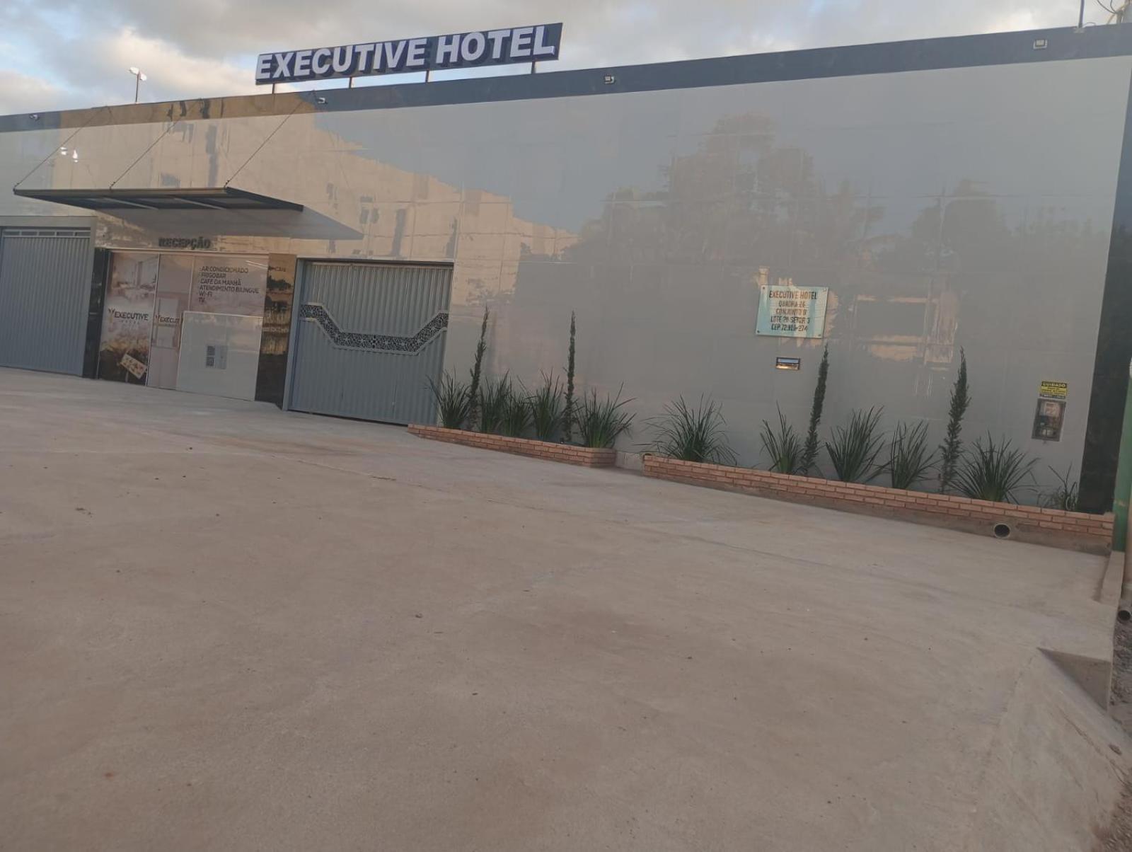 Executive Hotel Aguas Lindas Go Aguas Lindas de Goias Екстериор снимка