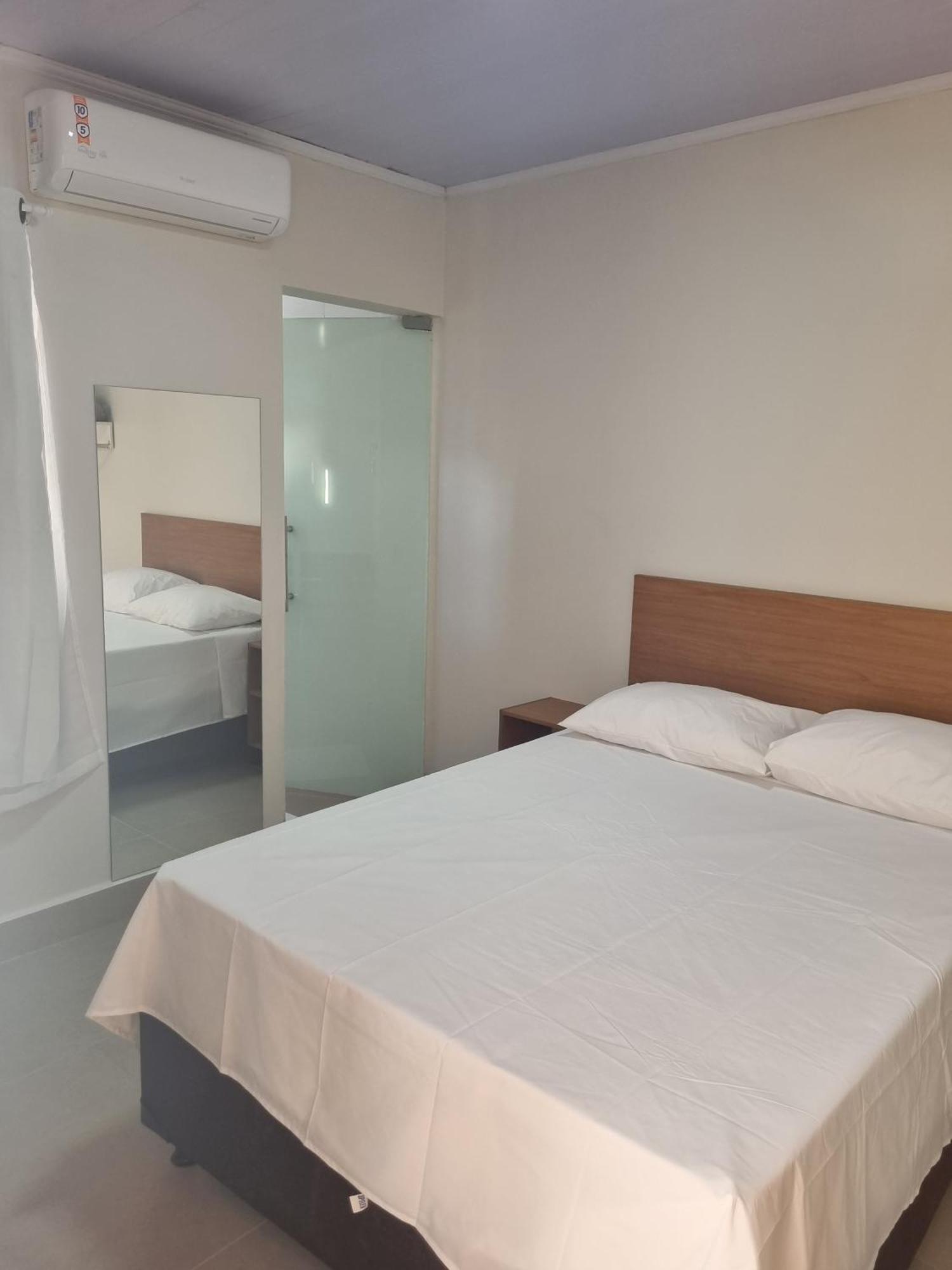 Executive Hotel Aguas Lindas Go Aguas Lindas de Goias Екстериор снимка