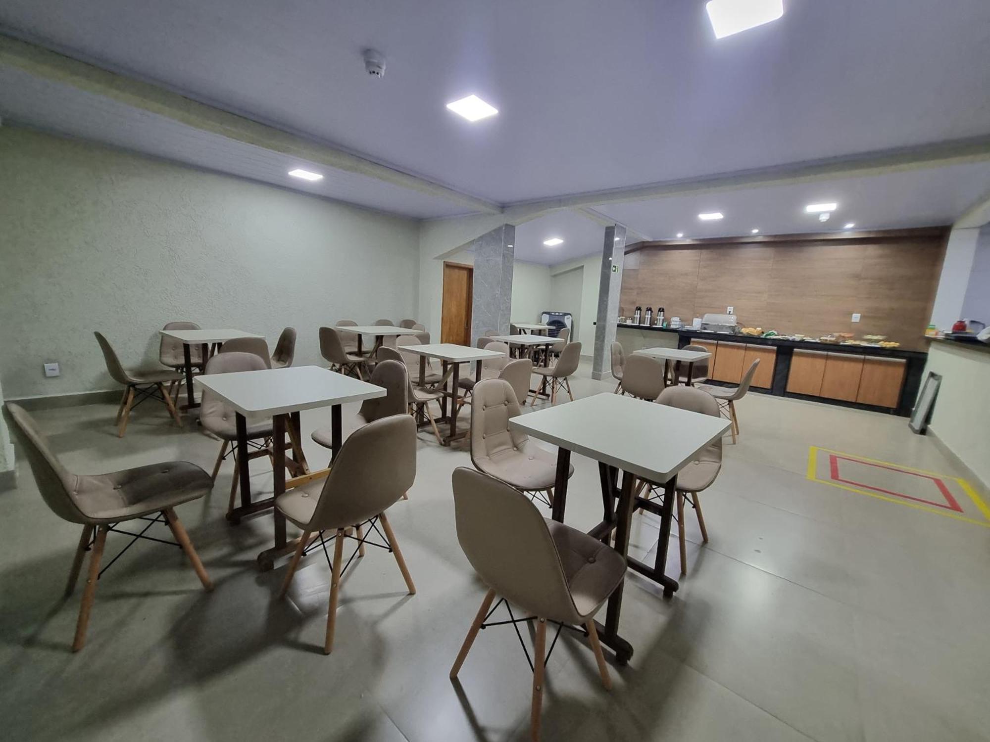 Executive Hotel Aguas Lindas Go Aguas Lindas de Goias Екстериор снимка
