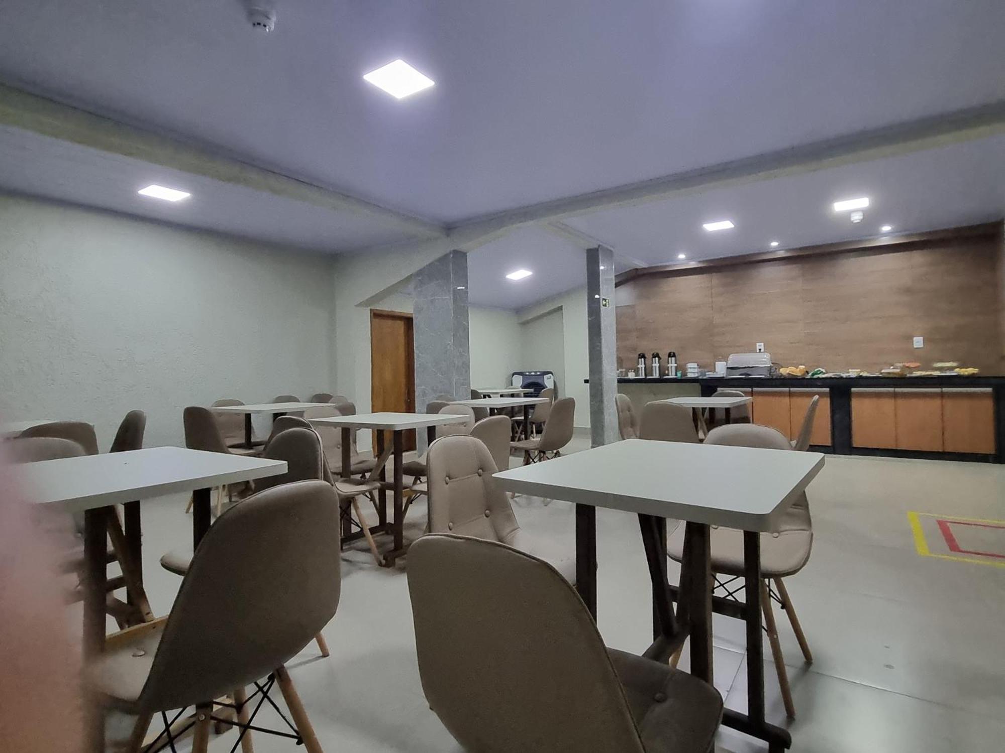 Executive Hotel Aguas Lindas Go Aguas Lindas de Goias Екстериор снимка